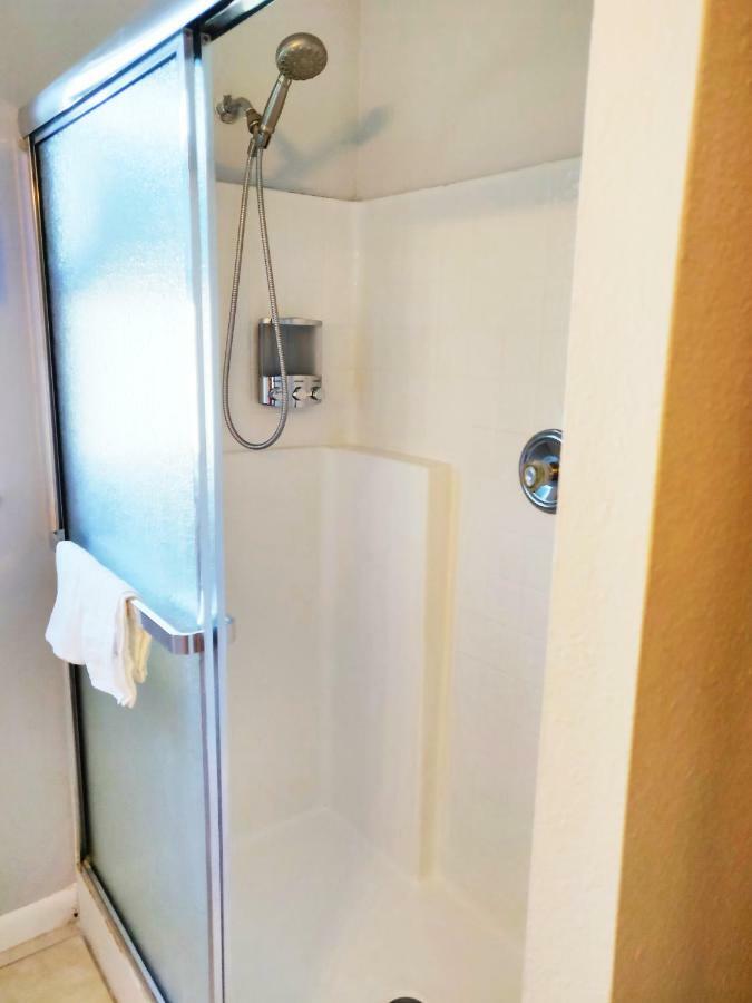 Manatee River Cottage In Historical Oldtown, Sleeps Up To 7 People Palmetto Extérieur photo