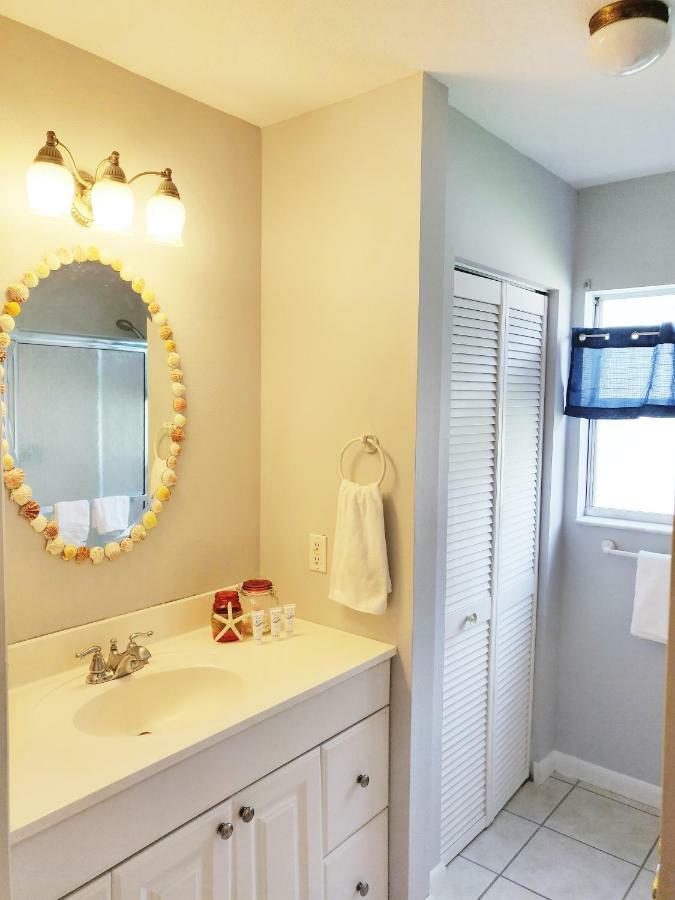 Manatee River Cottage In Historical Oldtown, Sleeps Up To 7 People Palmetto Extérieur photo