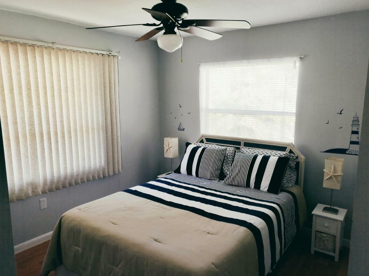 Manatee River Cottage In Historical Oldtown, Sleeps Up To 7 People Palmetto Extérieur photo